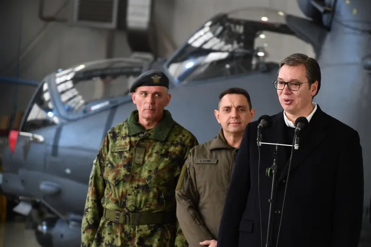 Vučić odu&scaron;evljen 'vražjim kočijama': Vojska Srbije predstavila nove helikoptere kupljene u Rusiji