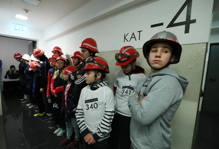 Utrka stepenicama: Vatrogasci trčali s punom opremom 31 kat!