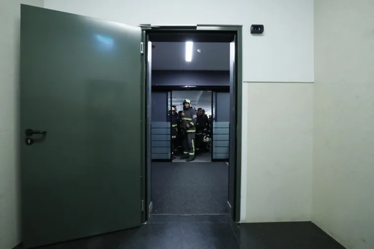 Utrka stepenicama: Vatrogasci trčali s punom opremom 31 kat!