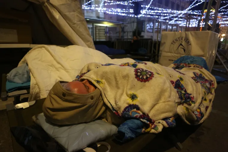 Riječani se jedini u Hrvatskoj pridružili velikoj svjetskoj akciji: Spavali su pod vedrim nebom