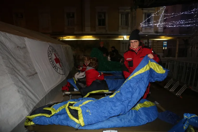 Riječani se jedini u Hrvatskoj pridružili velikoj svjetskoj akciji: Spavali su pod vedrim nebom