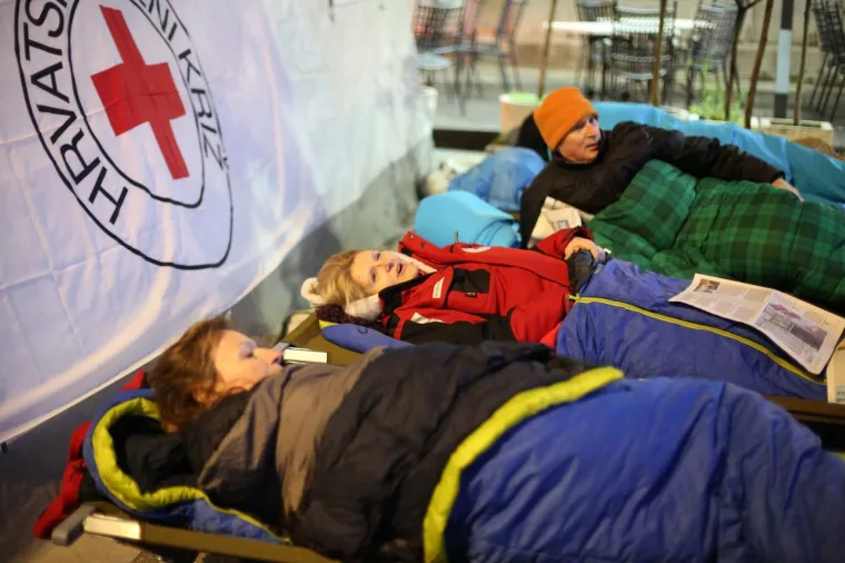 Riječani se jedini u Hrvatskoj pridružili velikoj svjetskoj akciji: Spavali su pod vedrim nebom