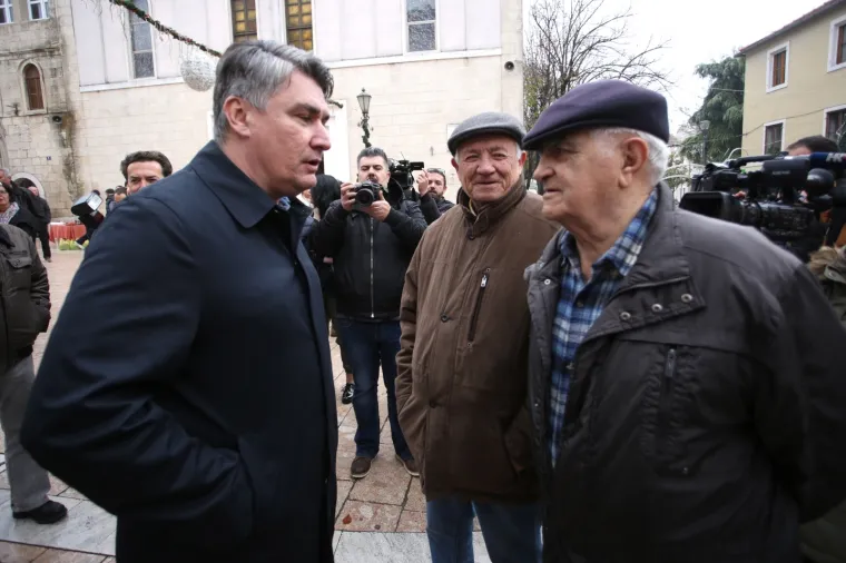 Zoran Milanović posjetio Sinj pa ponovno opleo po Grabar Kitarović: 'Ja bar ne pričam bajke'