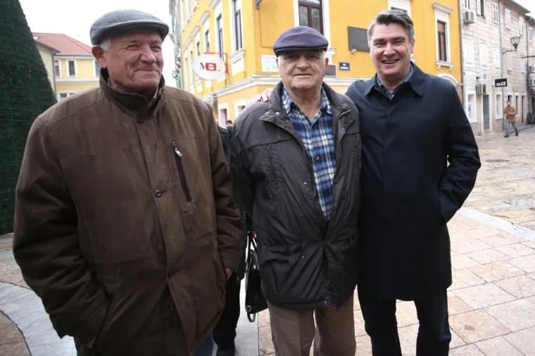 Zoran Milanović posjetio Sinj pa ponovno opleo po Grabar Kitarović: 'Ja bar ne pričam bajke'
