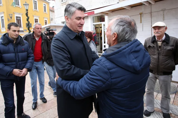 Zoran Milanović posjetio Sinj pa ponovno opleo po Grabar Kitarović: 'Ja bar ne pričam bajke'