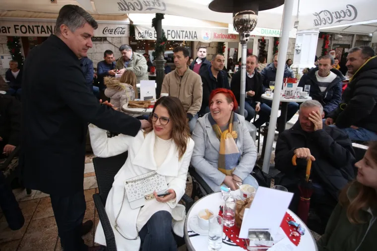 Zoran Milanović posjetio Sinj pa ponovno opleo po Grabar Kitarović: 'Ja bar ne pričam bajke'