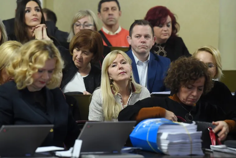 Nađ prozvala Bandića zbog adventskih kućica, on joj poručio: 'Ako vam se Advent ne sviđa, skočite u Savu'