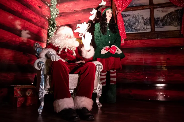 Božić je stigao! Najpopularniji crveni kamion obilazi hrvatske gradove - Jeste li ga uočili?