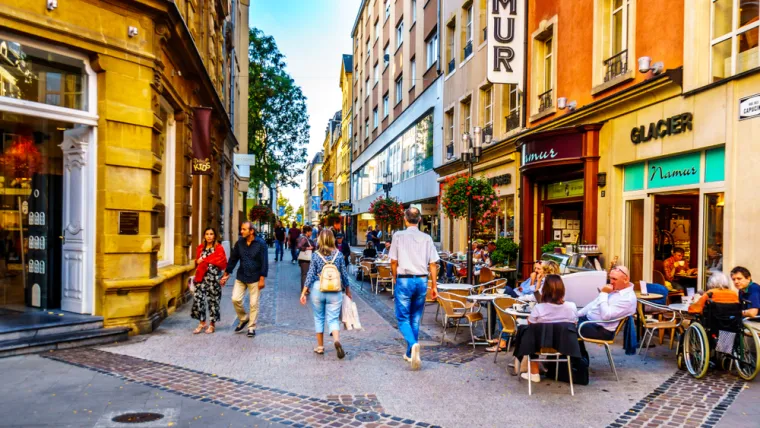 Kućanstva u Luksemburgu na hranu i bezalkoholna pića tro&scaron;e 9,1 posto kućnog budžeta. Time su treća država po redu u EU po potro&scaron;nji na navedeno.