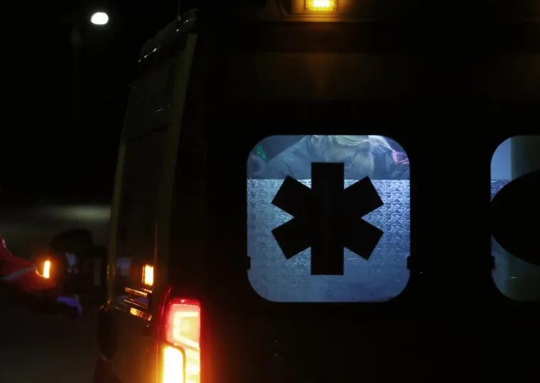 Mu&scaron;karac je prijetio da će se raznijeti bombom. No, policijsku službenici su uspjeli smiriti situaciju.