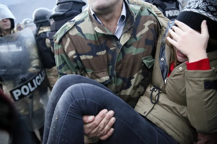 Interventna i specijalci silom odblokirali deponij kod Mostara, prosvjednici se žale: 'To je nelegalno...'