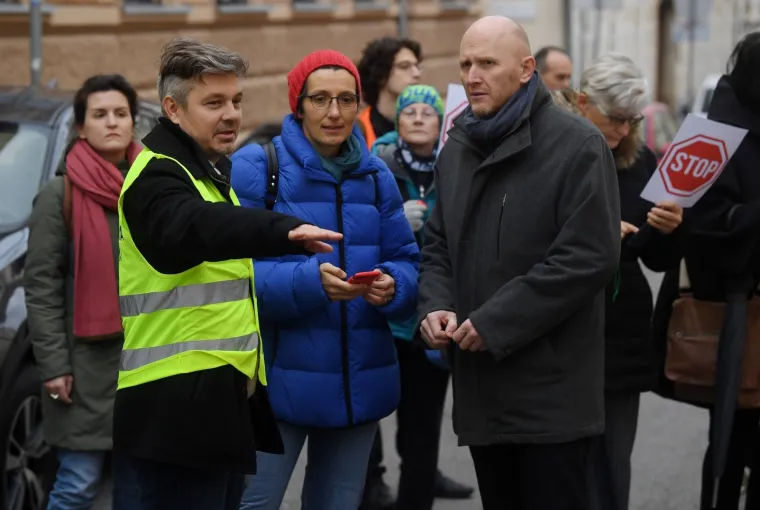 'Dosta je Bandićeve samovolje i njegova &scaron;ikaniranja građana Zagreba!'