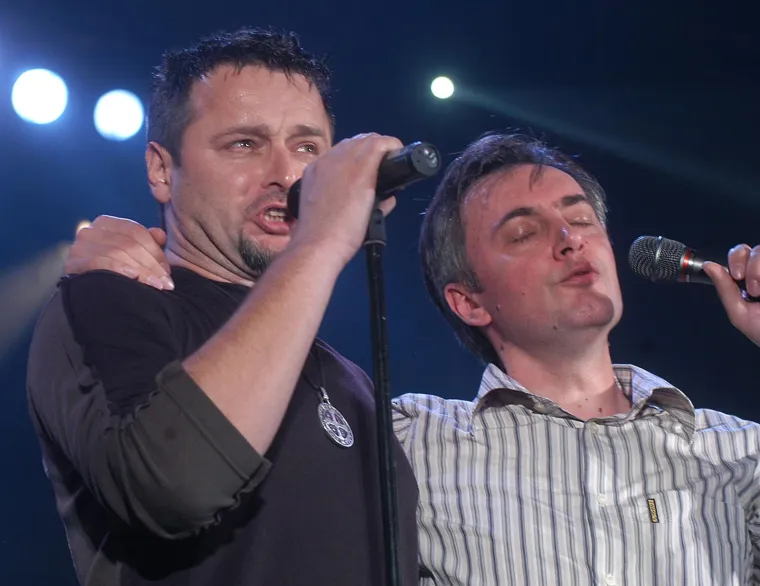 Bio je kandidat HDZ-a za gradonačelnika Osijeka na izborima 2008., a u to je vrijeme svoju saborsku plaću davao u humanitarne svrhe.