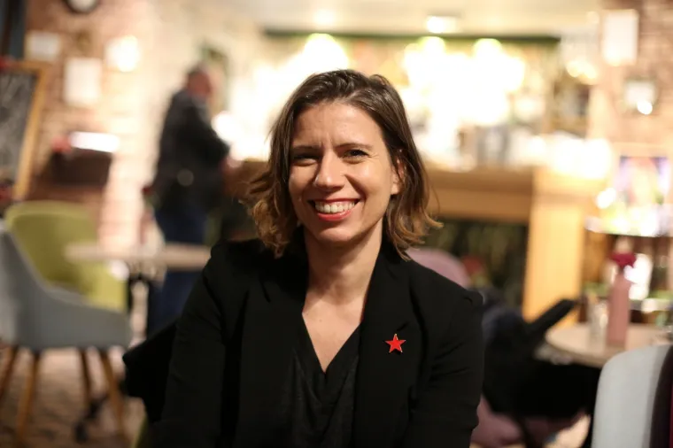 S Radničke fronte do Pantovčaka: Tko je Katarina Peović?