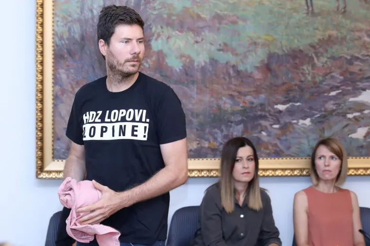 Biografija predsjedničkog kandidata: Tko je Ivan Pernar, buntovnik s mnogim razlozima?