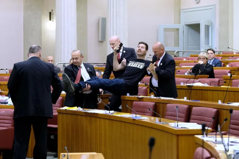 Biografija predsjedničkog kandidata: Tko je Ivan Pernar, buntovnik s mnogim razlozima?