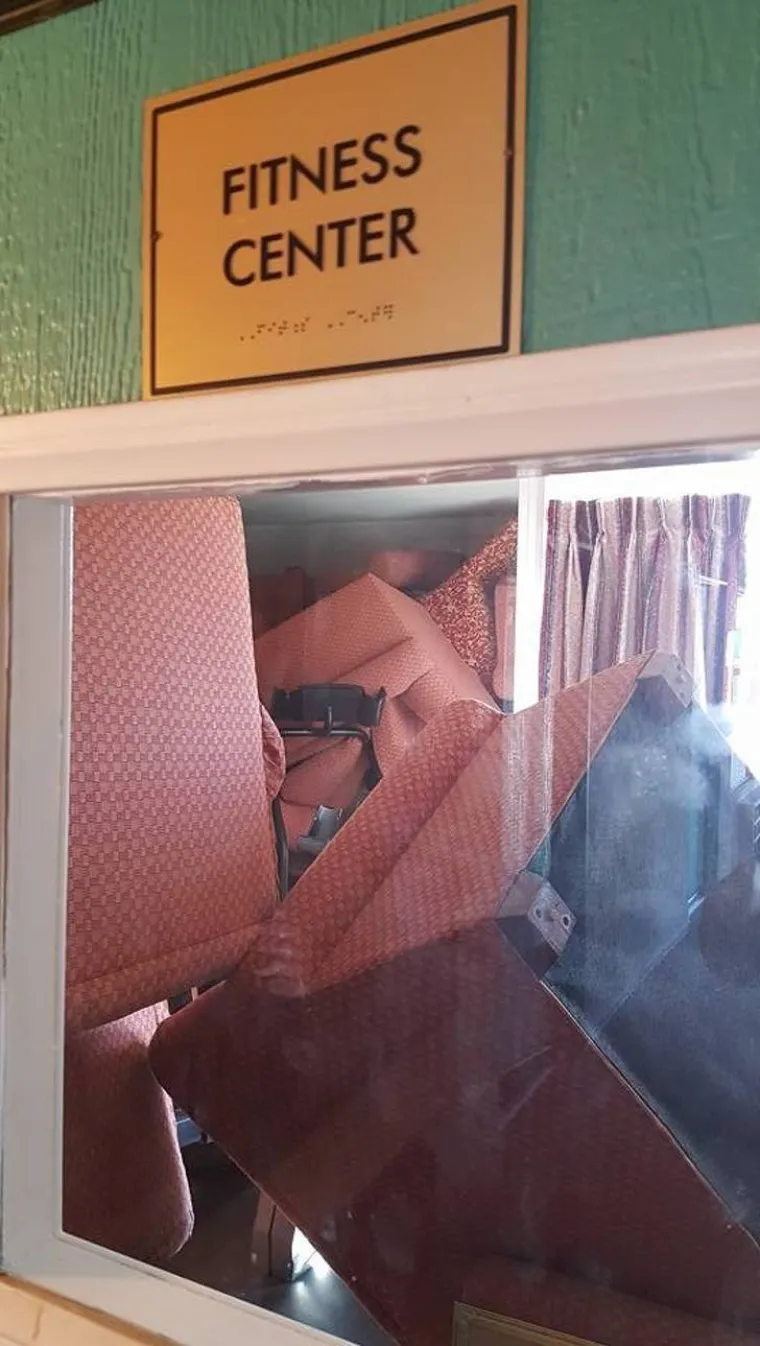 Pa, možda očekuju da im pomognete seliti?!