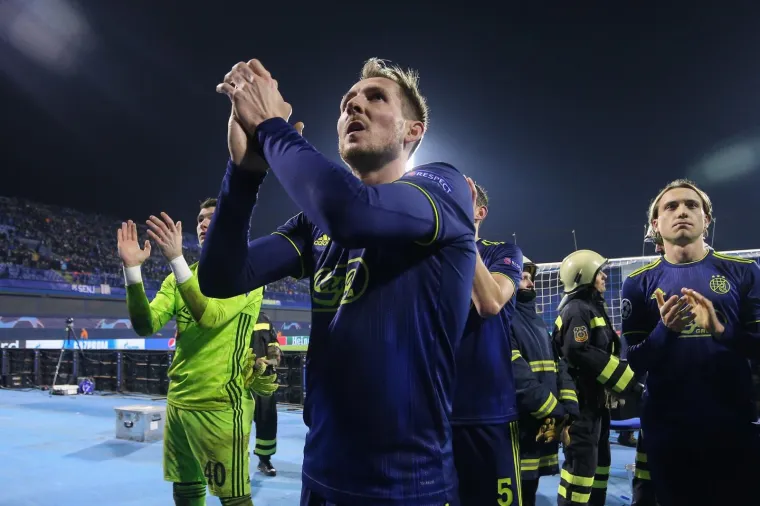 Nisu mogli sakriti tugu nakon tragedije na Maksimiru! Dinamovi igrači oprostili se od Europe...