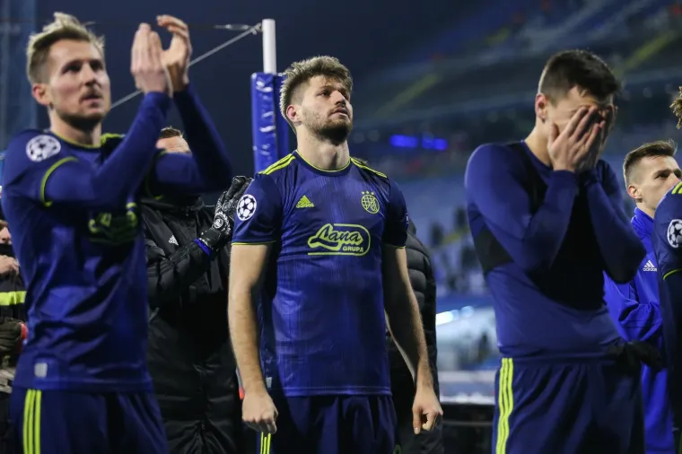 Nisu mogli sakriti tugu nakon tragedije na Maksimiru! Dinamovi igrači oprostili se od Europe...