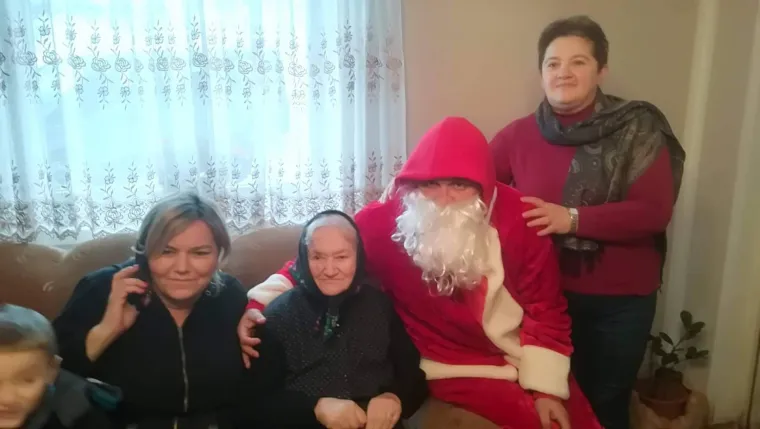 Iako su fokusirani na bolesnu djecu, udruga ne zapostavlja ni druge kojima je pomoć potrebna poput starih i nemoćnih, žena i djece u sigurnim kućama&hellip;
