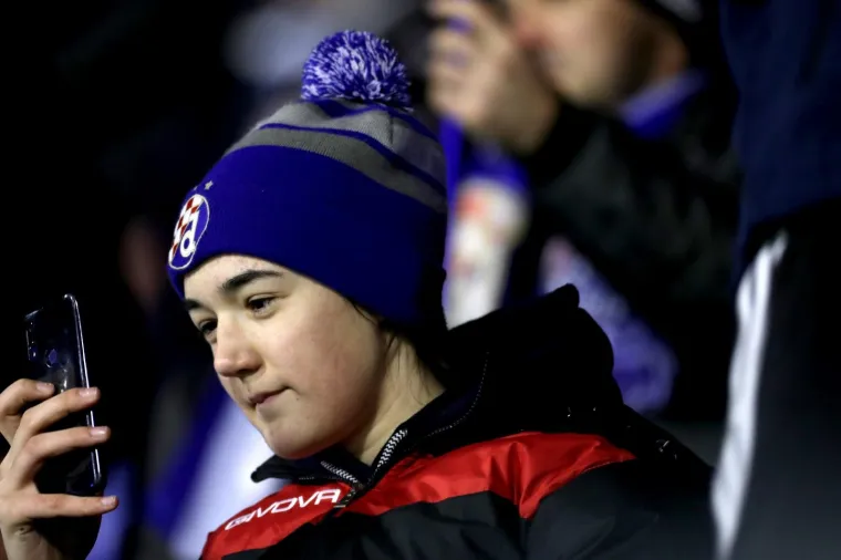 RASPRODANI MAKSIMIR DOČEKUJE CITY: Pogledajte kako stadion izgleda prije početka utakmice godine