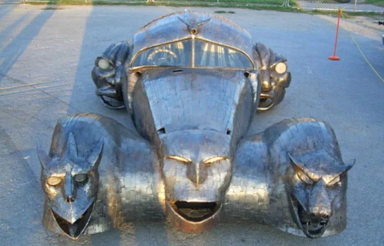 &Scaron;to su ljudi mislili kad su ovo radili? Najčudnija vozila svih vremena