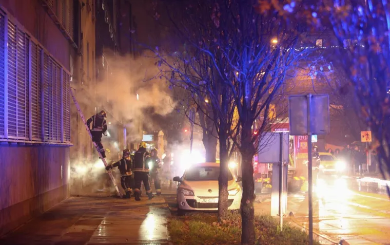 Buknuo požar u Zagrebu: Na terenu su bili vatrogasci i policija, nema ozlijeđenih