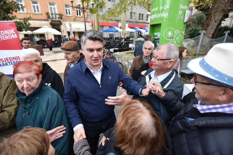 1996. imenovan je savjetnikom u hrvatskoj misiji u EU i NATO-u u Bruxellesu, gdje je 1998. zavr&scaron;io poslijediplomski studij europskog i komparativnog prava te stekao titulu magistra.