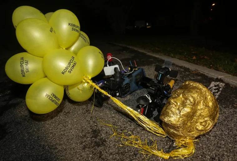 Bandić u inspekciji: 'U Predsjedničke dvore uselit ću pravu korupciju, a ne amatersku kakva je bila dosad'