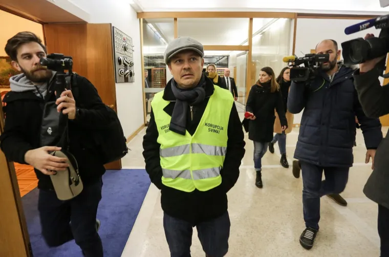 Bandić u inspekciji: 'U Predsjedničke dvore uselit ću pravu korupciju, a ne amatersku kakva je bila dosad'