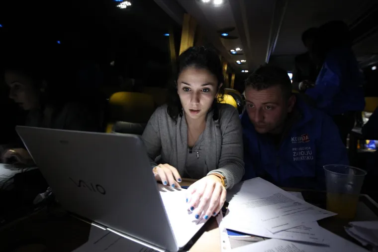 KOLINDIN AUTOBUS ZA KAMPANJU: Luksuzno opremljeno vozilo mjesečno ko&scaron;ta najmanje 25.000 kuna