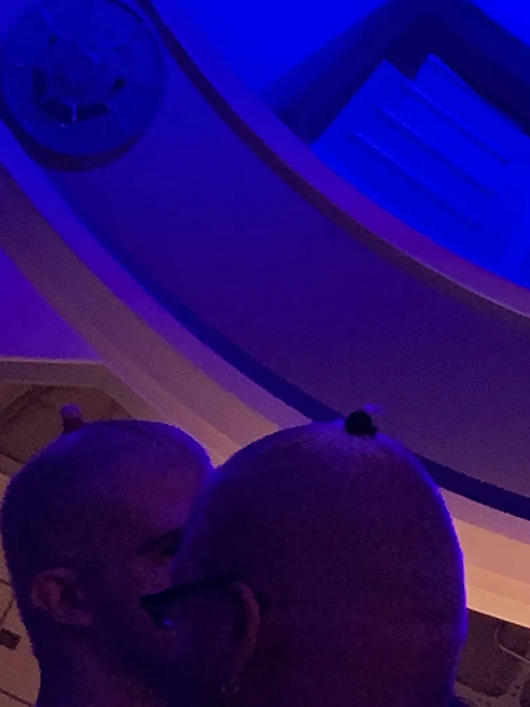 IZVANZEMALJCI SE VI&Scaron;E NI NE POKU&Scaron;AVAJU SAKRITI: To je jedino moguće obja&scaron;njenje za ovakve prizore u javnosti