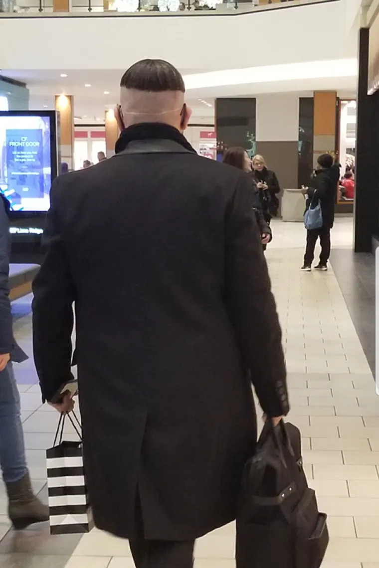 IZVANZEMALJCI SE VI&Scaron;E NI NE POKU&Scaron;AVAJU SAKRITI: To je jedino moguće obja&scaron;njenje za ovakve prizore u javnosti