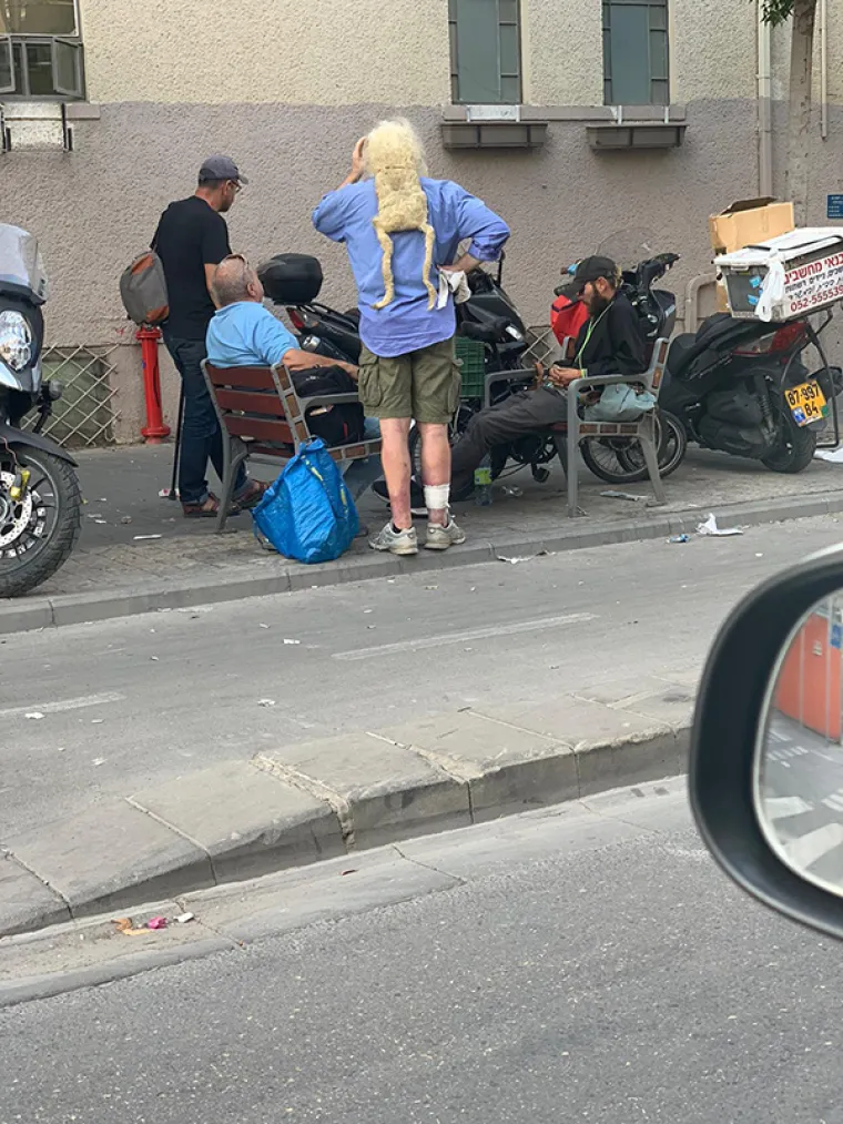 IZVANZEMALJCI SE VI&Scaron;E NI NE POKU&Scaron;AVAJU SAKRITI: To je jedino moguće obja&scaron;njenje za ovakve prizore u javnosti