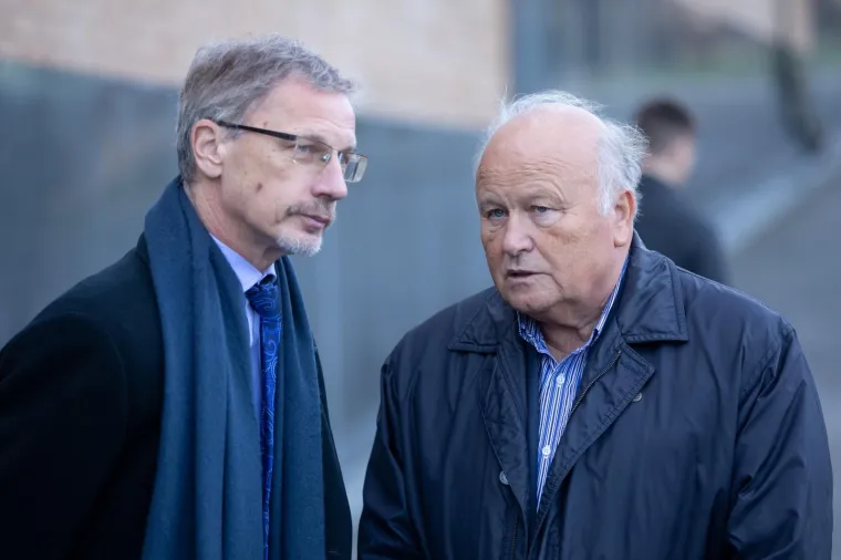 Tuga na Mirogoju! Od Rohatinskog se oprostila obitelj, biv&scaron;i ministri, guverner Vujčić, Bandić