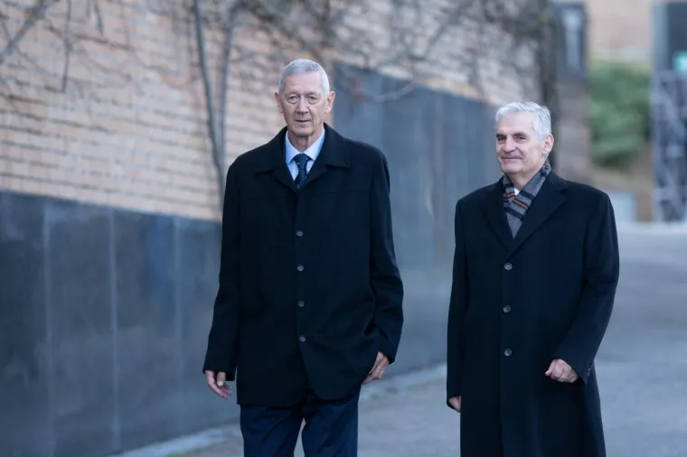 Tuga na Mirogoju! Od Rohatinskog se oprostila obitelj, biv&scaron;i ministri, guverner Vujčić, Bandić