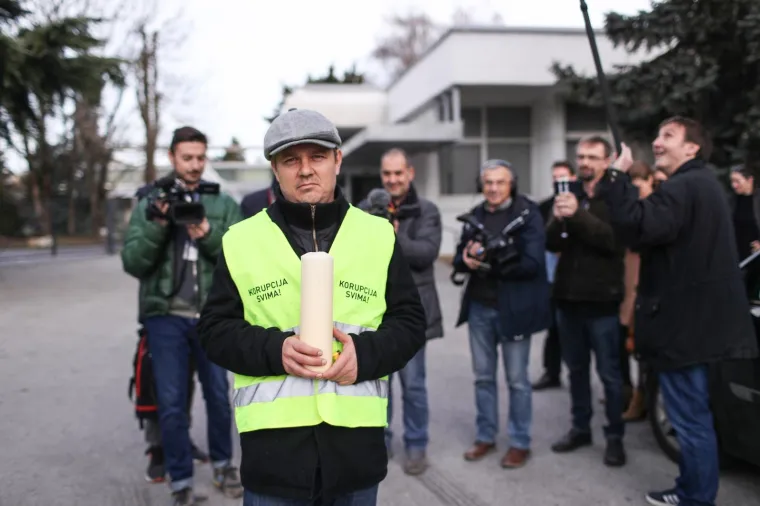 Juričan zazivao Franju Tuđmana: 'Franjo, oprosti im, ne znaju &scaron;to čine'