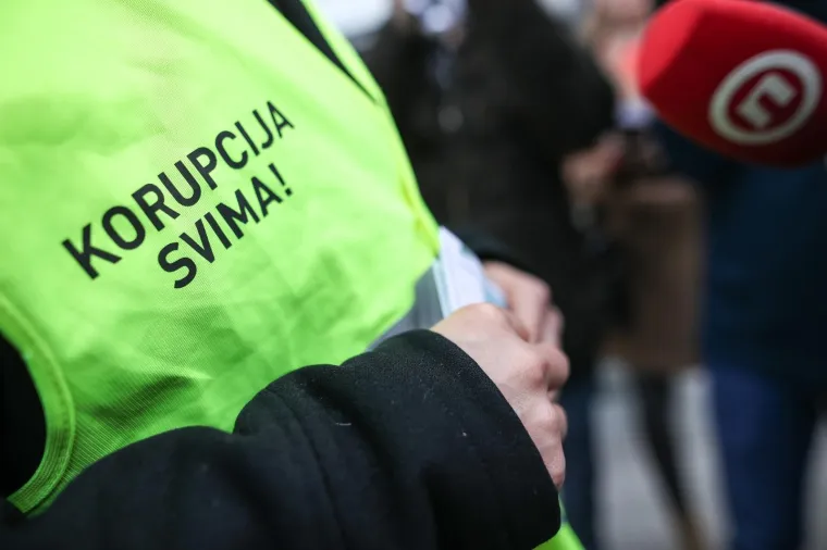 Juričan zazivao Franju Tuđmana: 'Franjo, oprosti im, ne znaju &scaron;to čine'