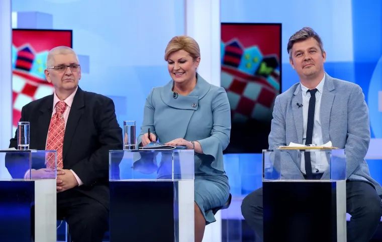 POGLEDAJTE FOTKE S PREDSJEDNIČKOG SUČELJAVANJA: Stigli su svi kandidati