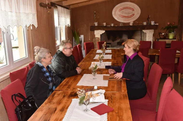 Grabar-Kitarović prepuna samopouzdanja u 'HDZ-ovom gradu': 'Nudim program i rad, a ne poskočice i nerad'