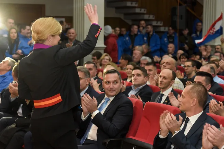 Grabar-Kitarović prepuna samopouzdanja u 'HDZ-ovom gradu': 'Nudim program i rad, a ne poskočice i nerad'