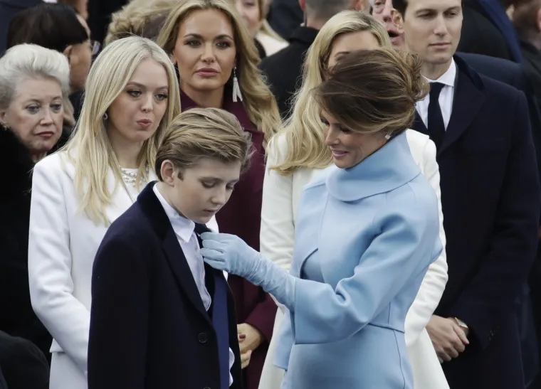Melania Trump na inauguraciji podsjetila na Jackie Kennedy u plavom