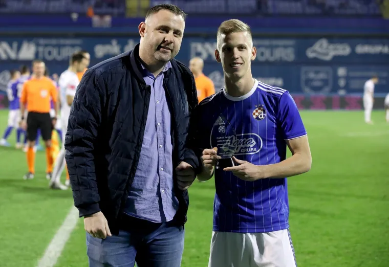 Dinamo je u 9. minuti poveo s 1:0 protiv Rijeke nakon brze i spretno odigrane akcije u kojoj su uz Olma sudjelovali Petković i Gojak. Nakon &scaron;to je obrana gostiju izigrana, Dinamov &Scaron;panjolac sigurno je pospremio loptu u mrežu.