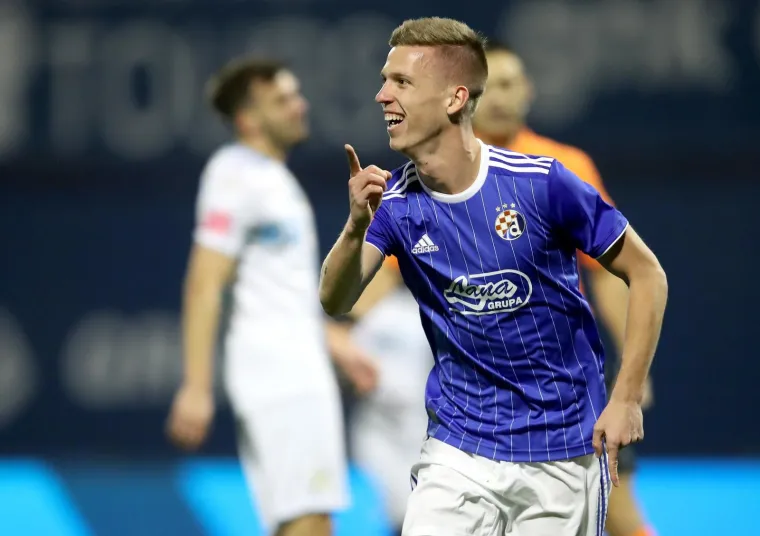 DINAMOVO TORPEDIRANJE RIJEČKOG BRODA: Plavi počastili goste s Kvarnera za Božić - golovima u njihovoj mreži