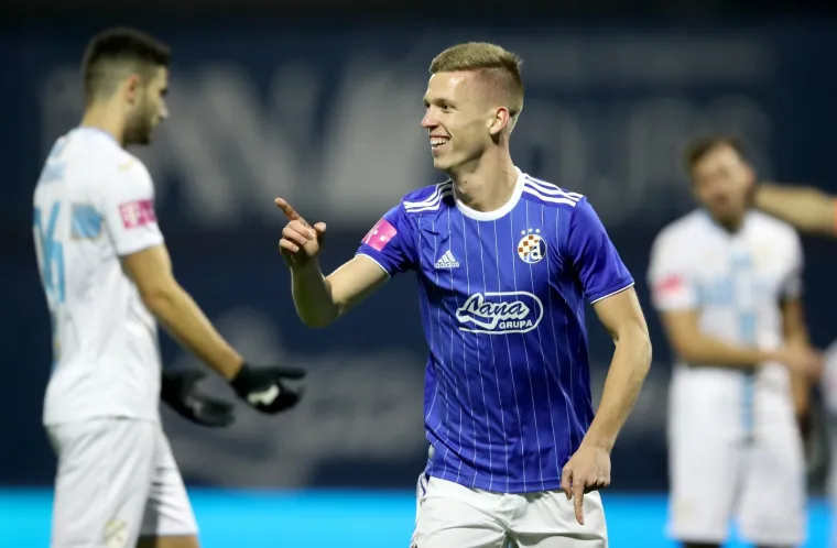 DINAMOVO TORPEDIRANJE RIJEČKOG BRODA: Plavi počastili goste s Kvarnera za Božić - golovima u njihovoj mreži