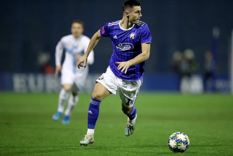 DINAMOVO TORPEDIRANJE RIJEČKOG BRODA: Plavi počastili goste s Kvarnera za Božić - golovima u njihovoj mreži