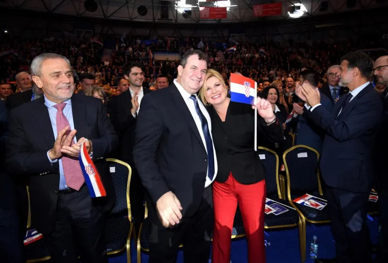 Predsjednica organizirala najveći skup u kampanji: Okupila je HDZ-ovce iz svih dijelova Hrvatske