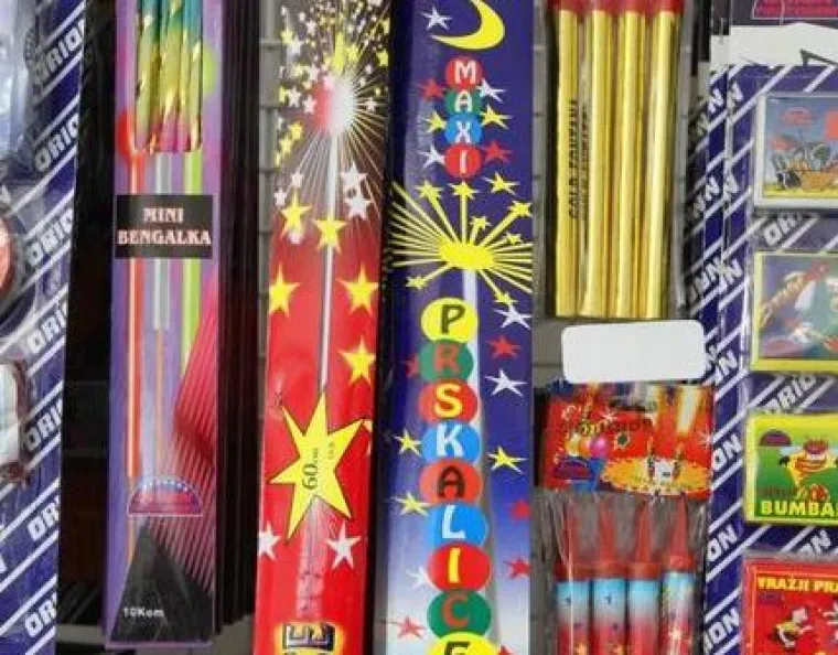 Dječji &scaron;ampanjac pod mus: Kako je izgledala Nova godina kad smo bili klinci