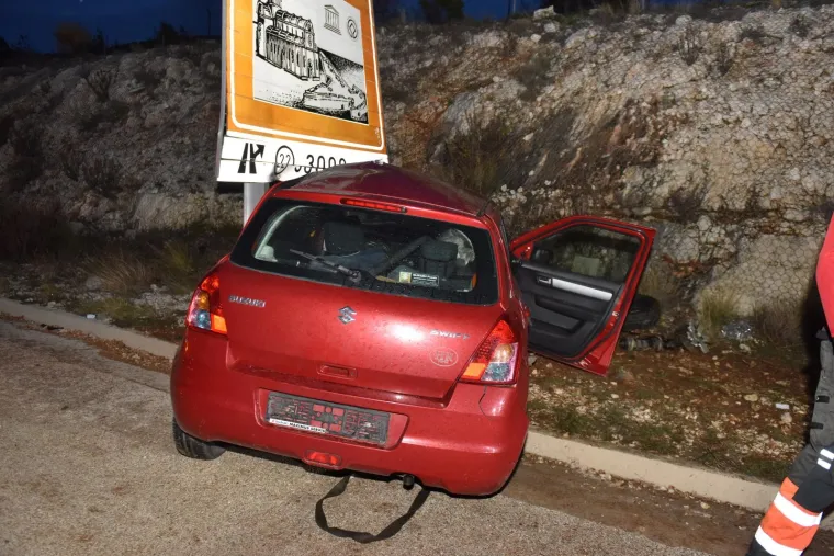 Te&scaron;ka nesreća na autocesti kod &Scaron;ibenika: Jedna osoba poginula