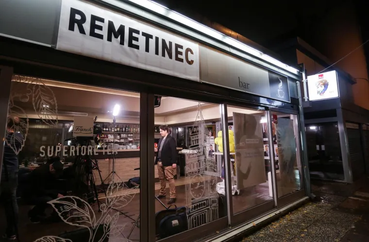 Dobra atmosfera kod Daria Juričana: 'Ljudi su mala smeća i glasali su za korupciju'